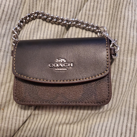 Coach Flap Card Case In Colorblock Signature logo Canvas- Drk Brown - Picture 7 of 8